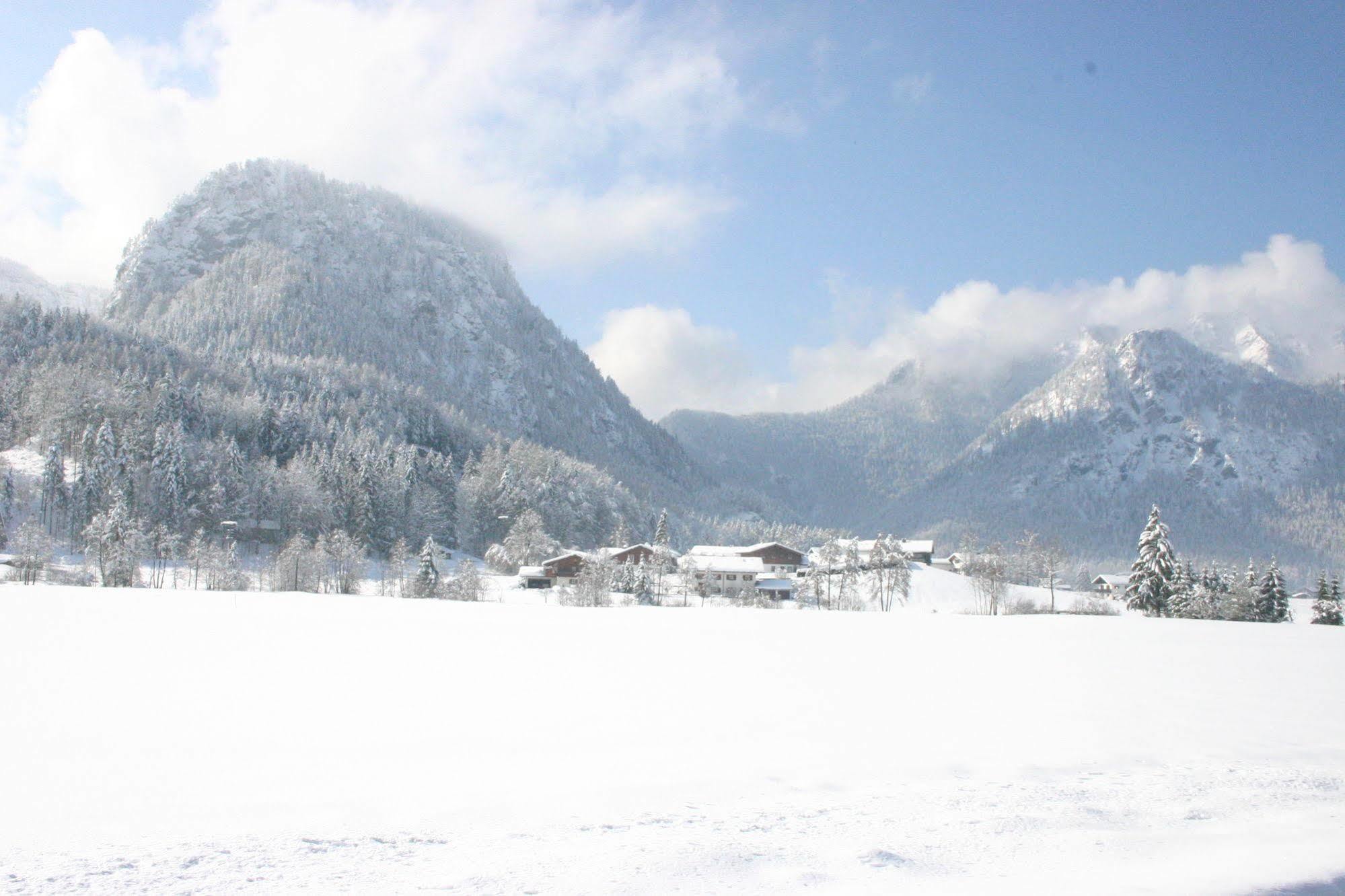 Aktivhotel & Gasthof Schmelz Ihr Urlaubs Hotel In Inzell Mit Wellness Hallenbad, Alpensauna & Dampfbad Dış mekan fotoğraf